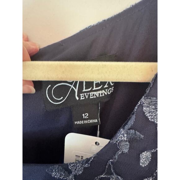 Alex Evenings women's Long Embroidered evening gown dress navy blue size 12 NWT - Picture 3 of 12